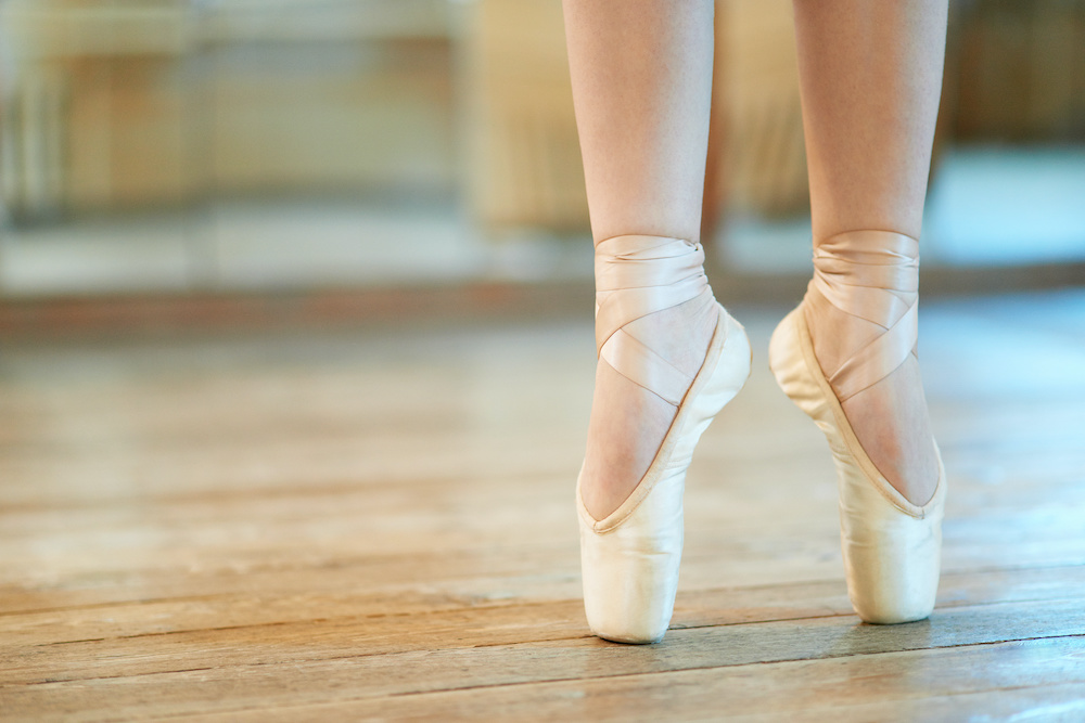 Total 56+ imagen pointe shoes for beginners